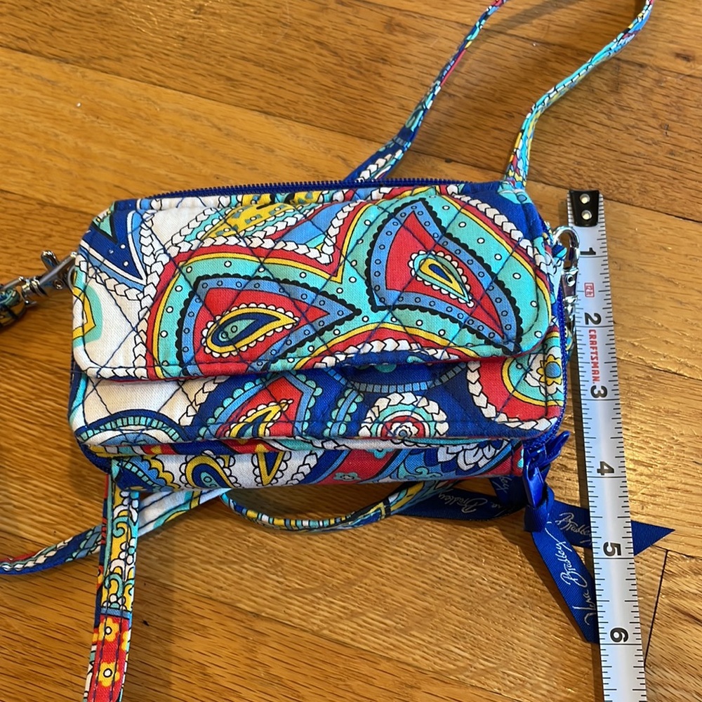 Vera Bradley Crossbody Wallet/wristlet - Picture 8 of 8